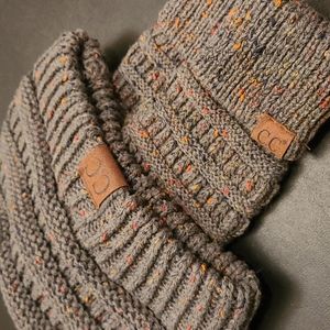 SPECKLED DARK MELANGE GRAY Ponytail Beanie